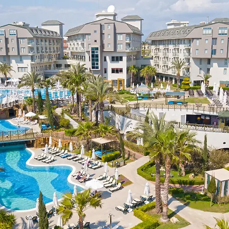 Курортный комплекс Novum Garden 5*